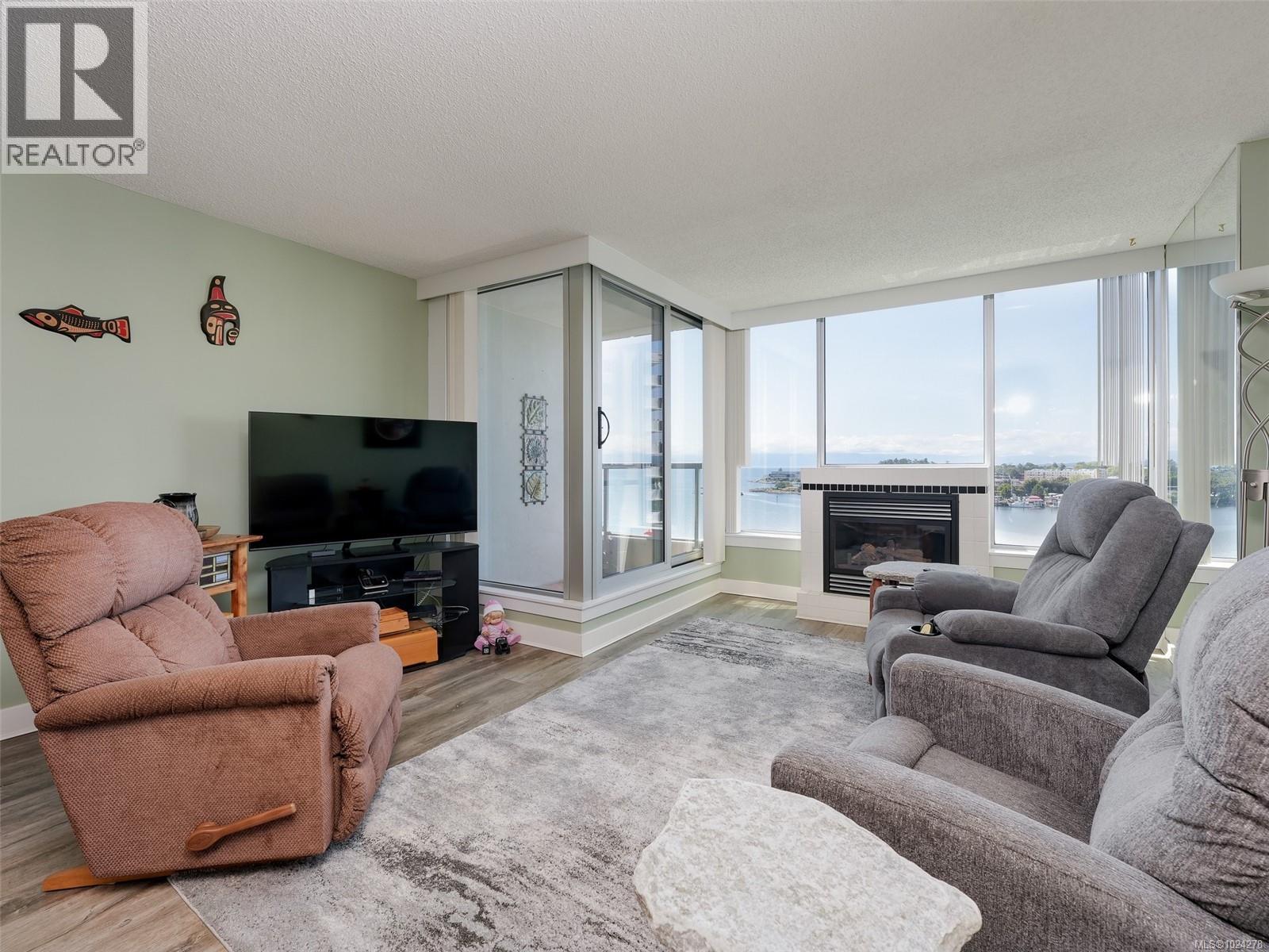 905 325 Maitland St, Victoria, British Columbia  V9A 7E9 - Photo 5 - 1024278