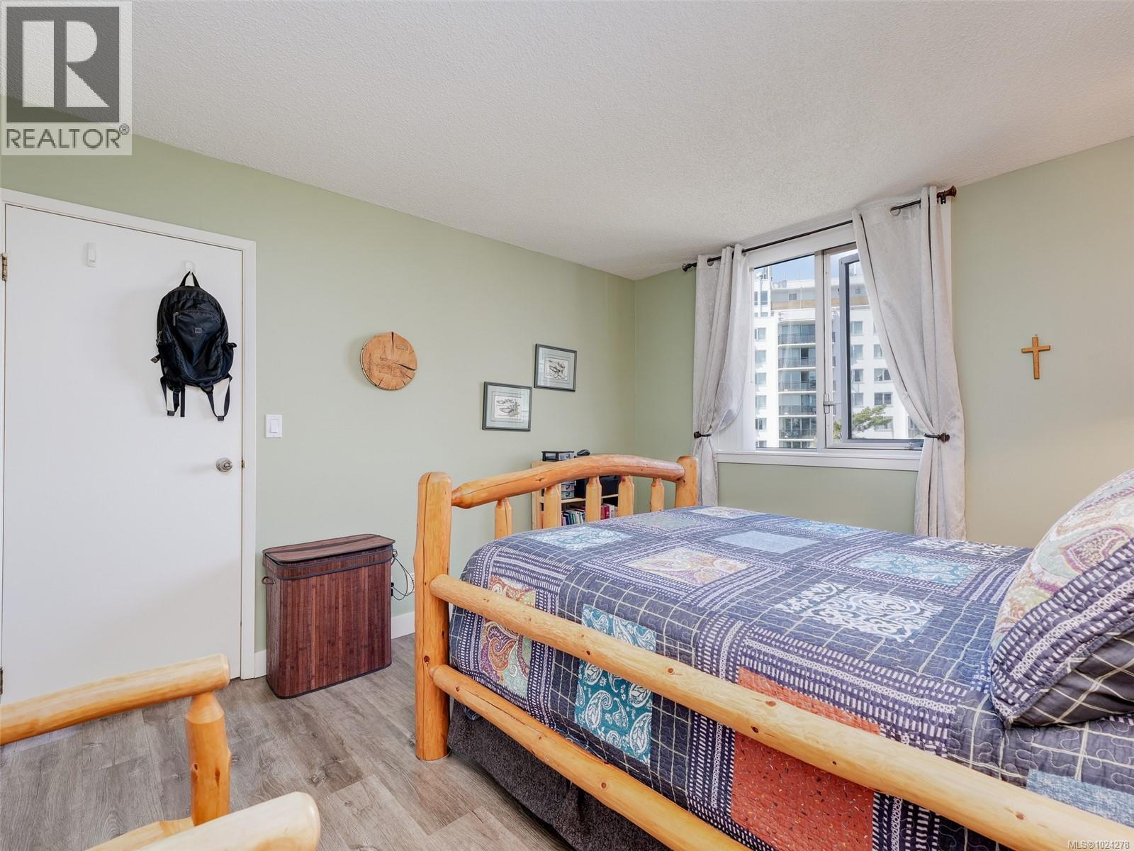 905 325 Maitland St, Victoria, British Columbia  V9A 7E9 - Photo 13 - 1024278