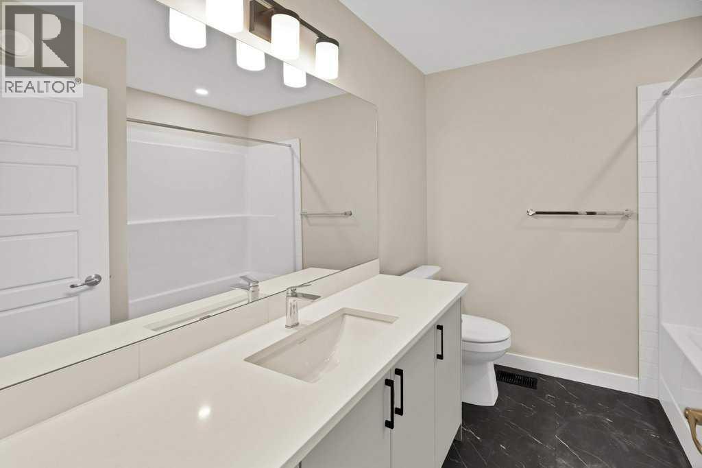 77 Corner Glen Road Ne, Calgary, Alberta  T3N 1B9 - Photo 28 - A2282995