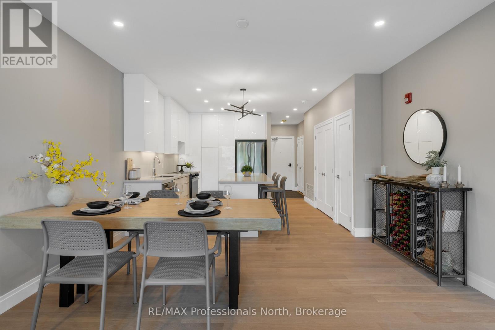 105 - 32 Brunel Road, Huntsville, Ontario  P1H 1P5 - Photo 40 - X12761728