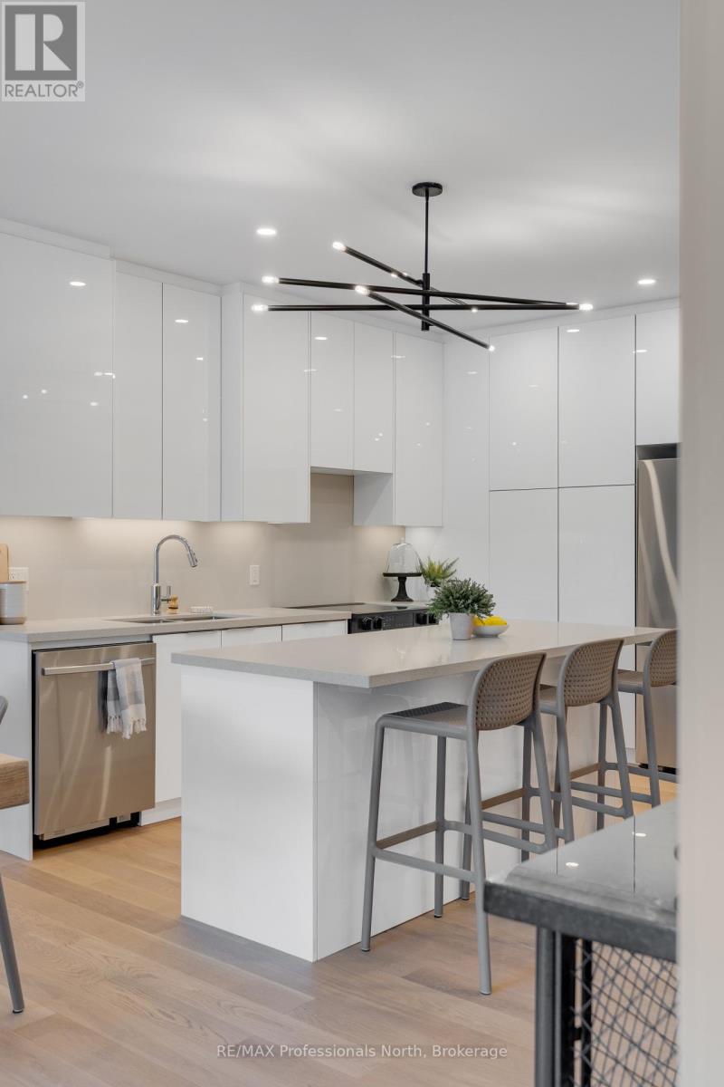 105 - 32 Brunel Road, Huntsville, Ontario  P1H 1P5 - Photo 37 - X12761728