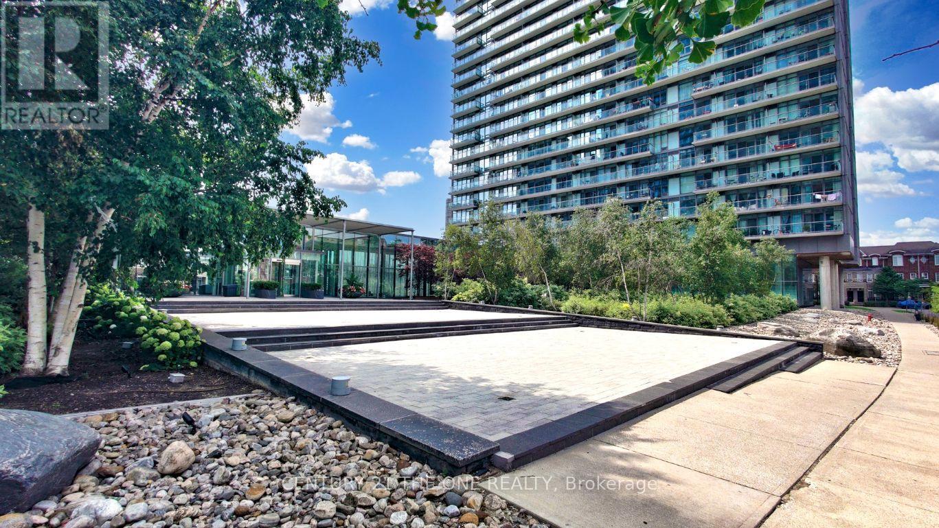 617 - 103 The Queens Way, Toronto, Ontario  M6S 5B3 - Photo 26 - W12750914