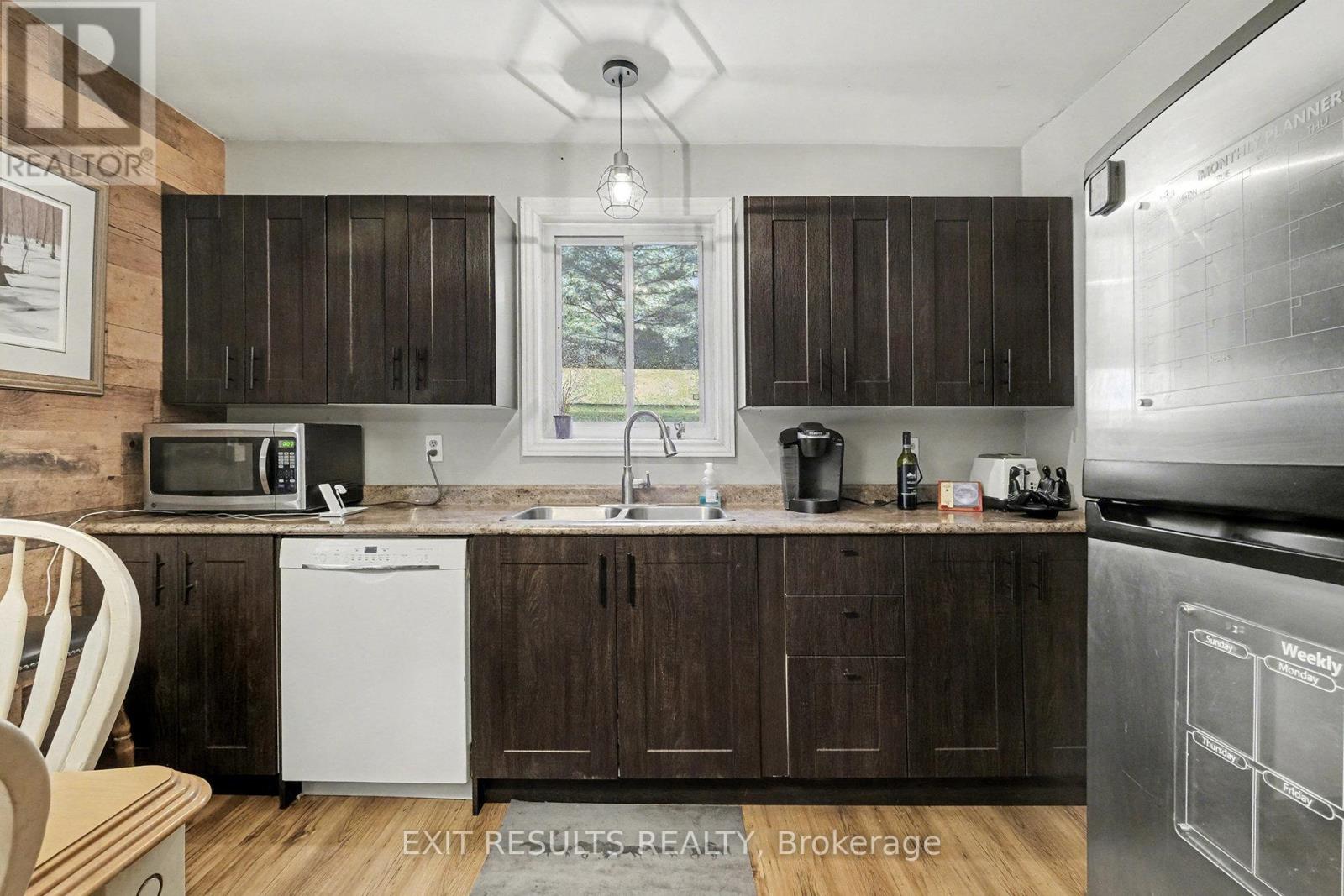 21111 Concession 8 Road, South Glengarry, Ontario  K0C 1L0 - Photo 14 - X12655004