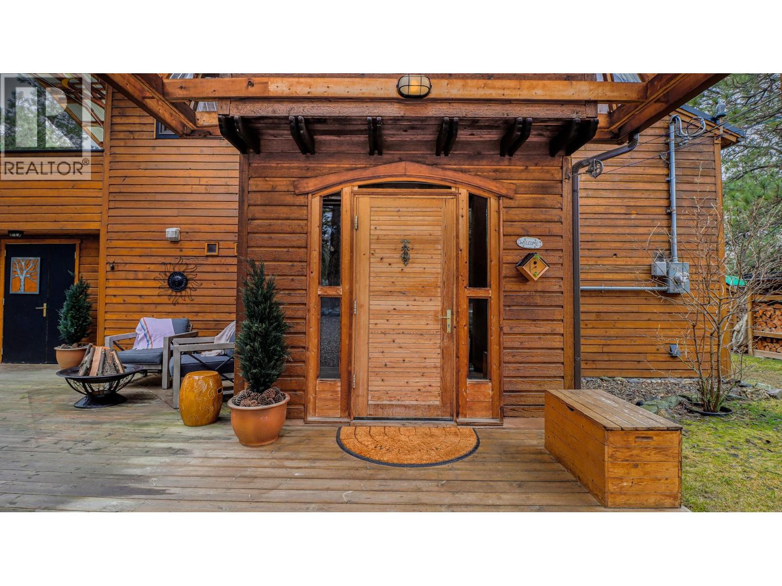 4874 Alder Crescent, Wasa, British Columbia  V0B 2K0 - Photo 8 - 10375067