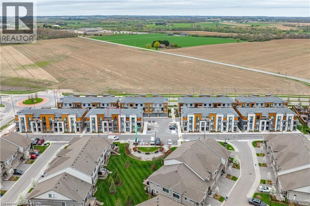 271 Grey Silo Road Unit# 44, Waterloo, Ontario  N2K 0E9 - Photo 2 - 40803337