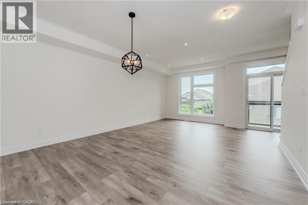 271 Grey Silo Road Unit# 44, Waterloo, Ontario  N2K 0E9 - Photo 8 - 40803337