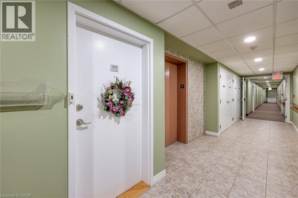 46 Canterbury Street Unit# 201, Ingersoll, Ontario  N5C 1C4 - Photo 9 - 40802962