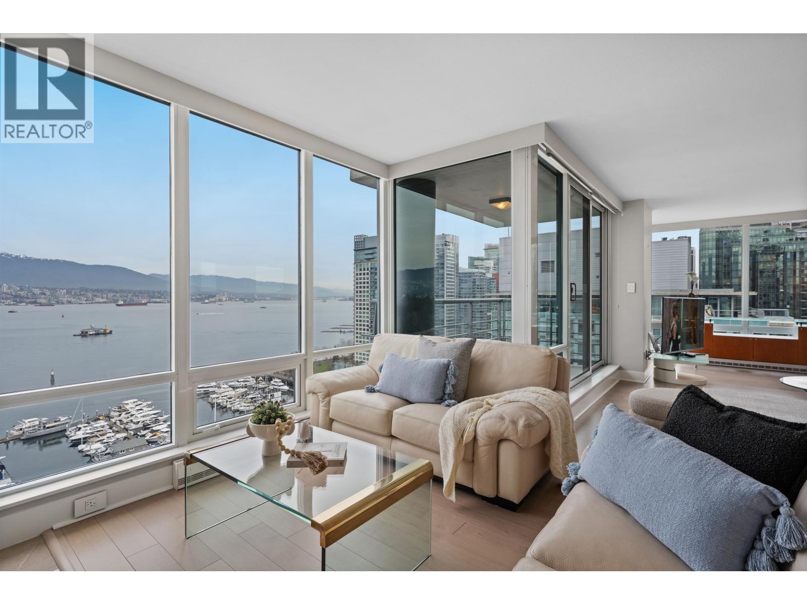 2102 590 Nicola Street, Vancouver, British Columbia  V6G 3J8 - Photo 4 - R3084614