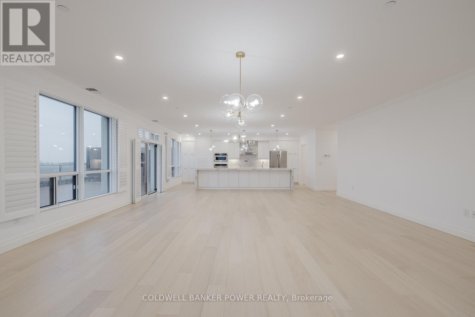 1103 - 260 Villagewalk Boulevard, London North, Ontario  N6G 0W6 - Photo 7 - X12762972