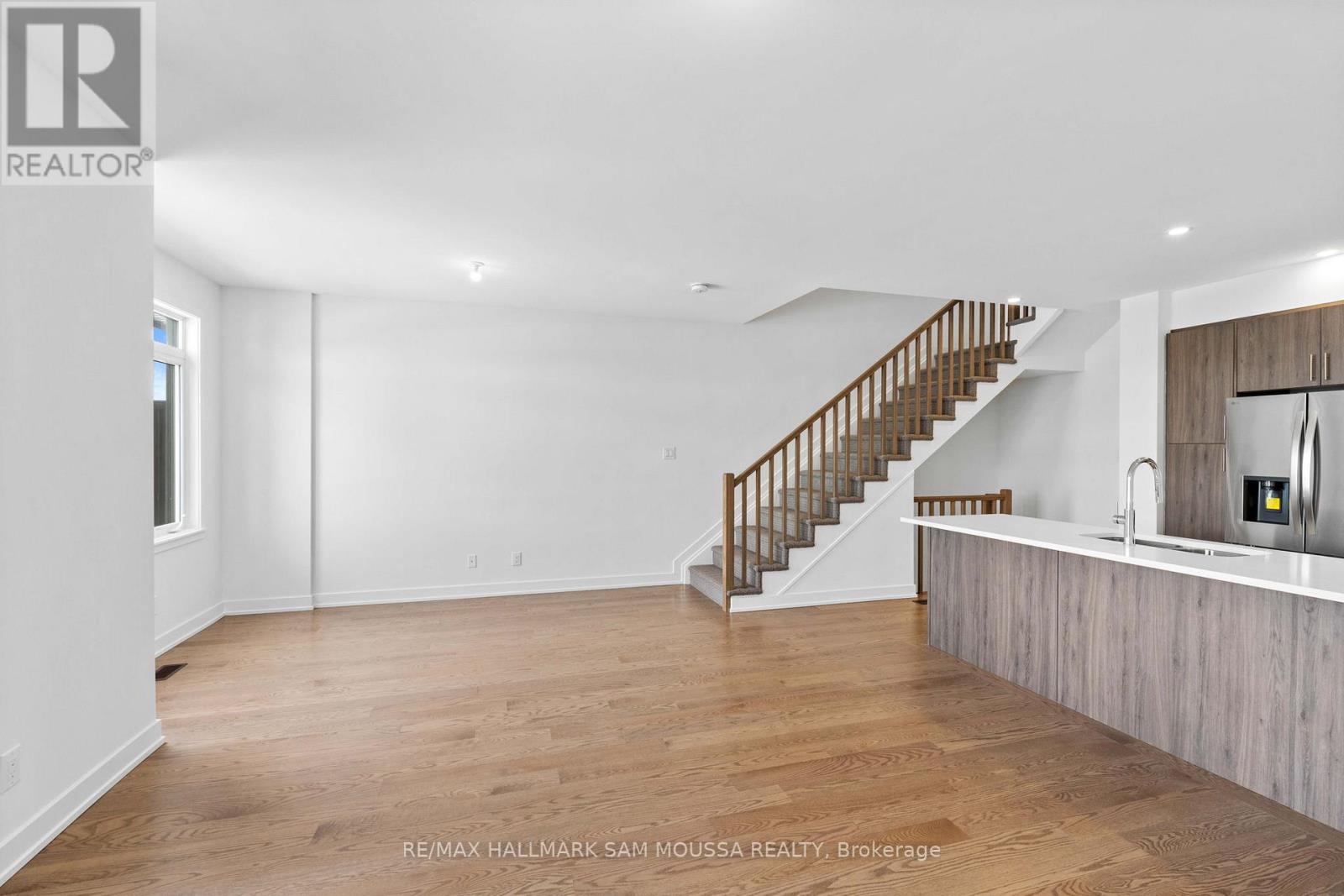 145 Lemon Leaf Lane, Ottawa, Ontario  K1T 0X5 - Photo 18 - X12762966