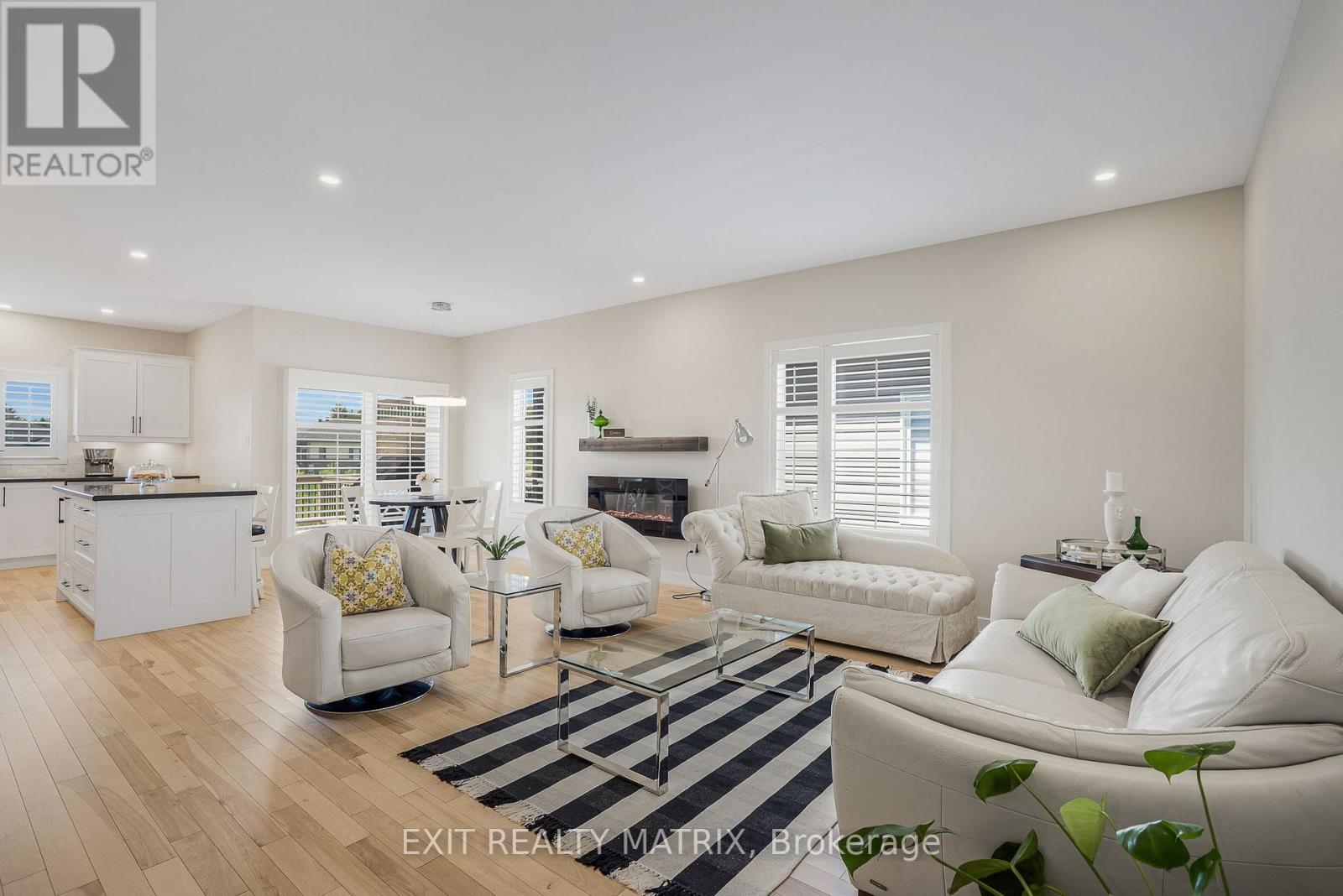 9 Sarah Street, Casselman, Ontario  K0A 1M0 - Photo 3 - X12763028