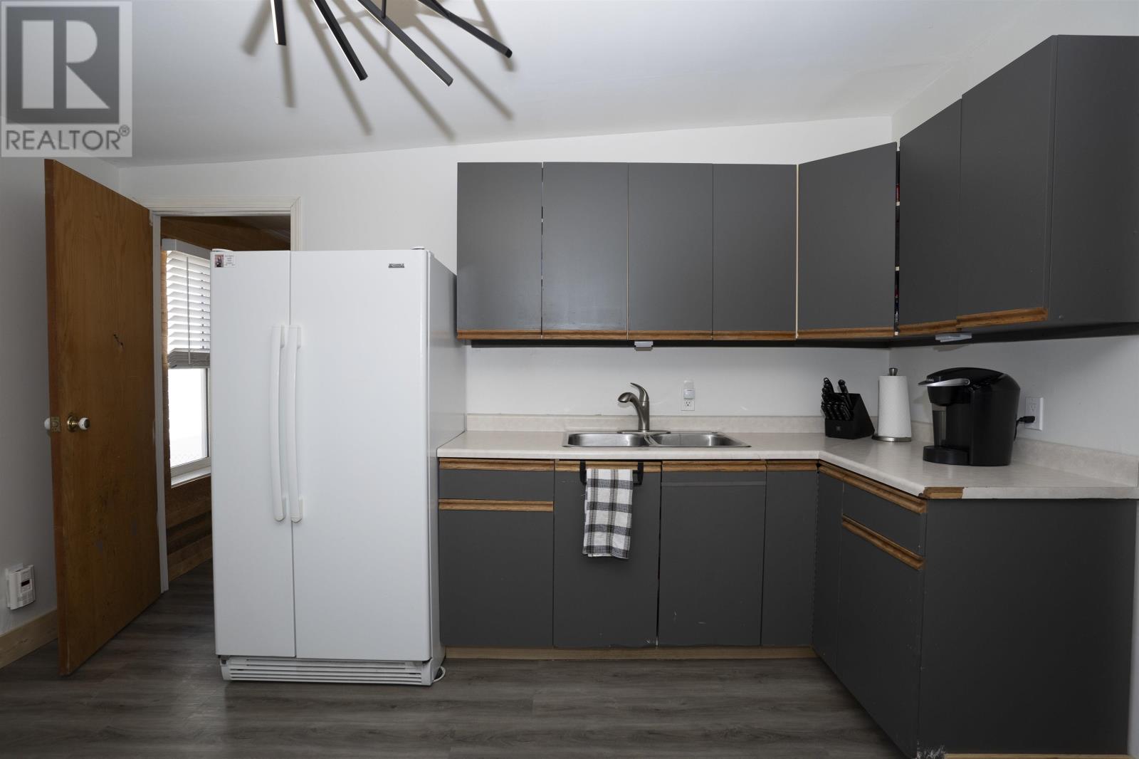 741 Sprague St, Thunder Bay, Ontario  P7E 1V5 - Photo 11 - TB2600172