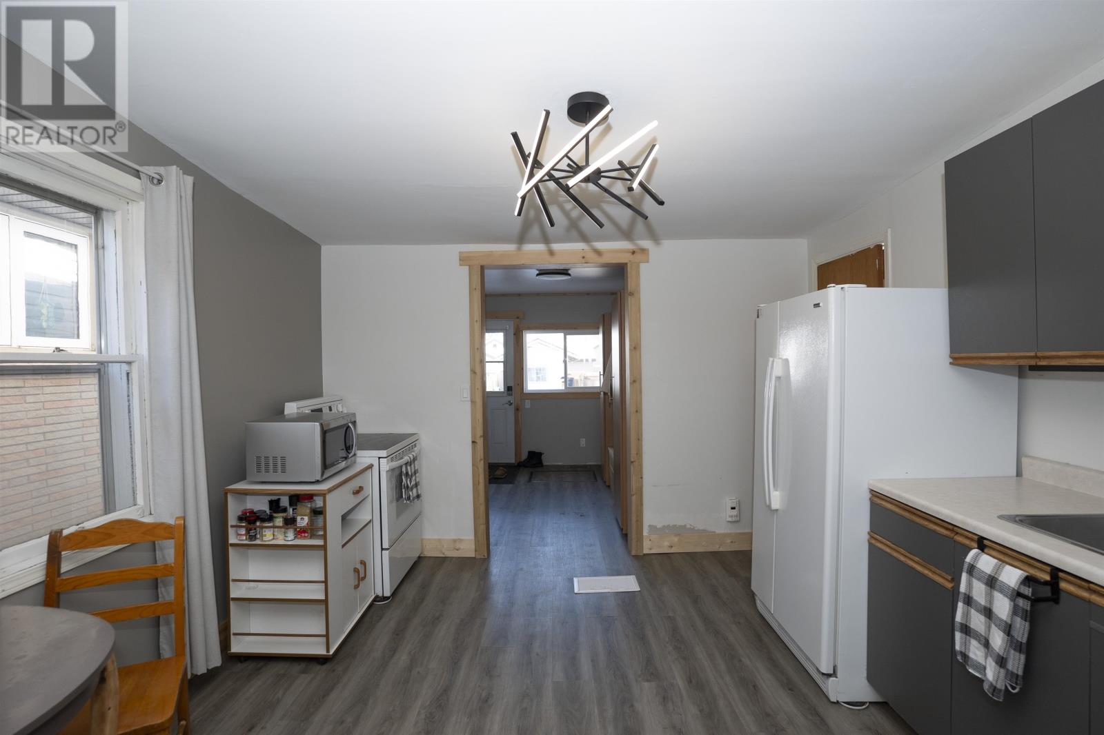 741 Sprague St, Thunder Bay, Ontario  P7E 1V5 - Photo 9 - TB2600172