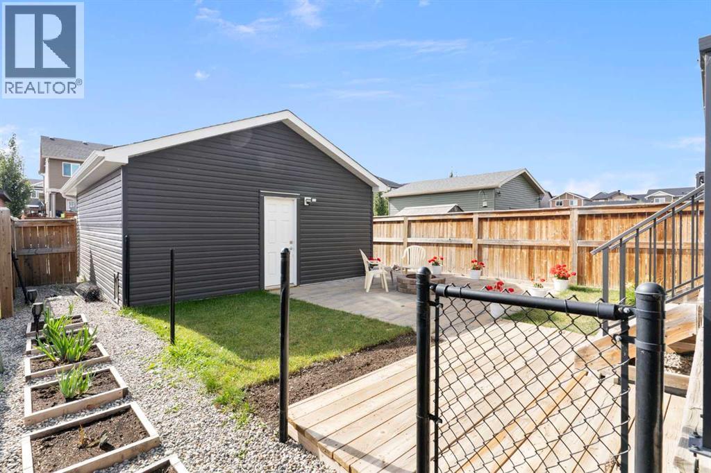 167 Fireside Drive, Cochrane, Alberta  T4C 0X4 - Photo 42 - A2284229