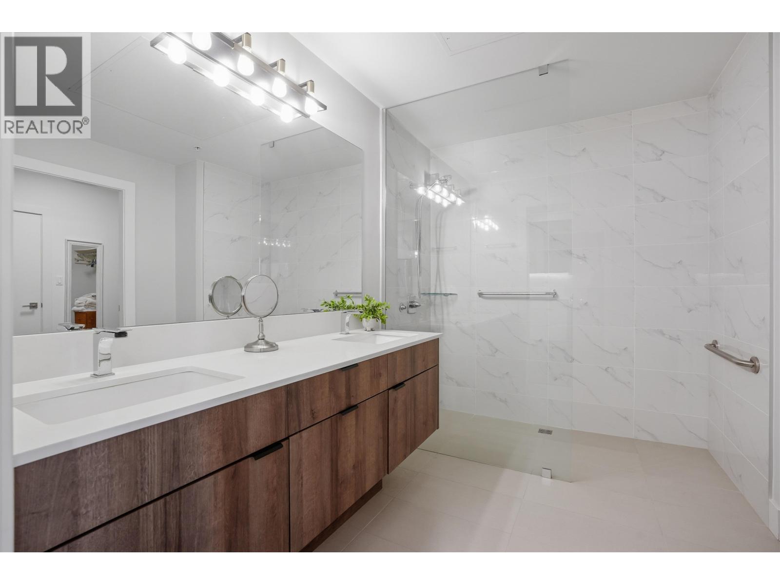 301 4686 51 Street, Delta, British Columbia  V4K 0E5 - Photo 9 - R3087006