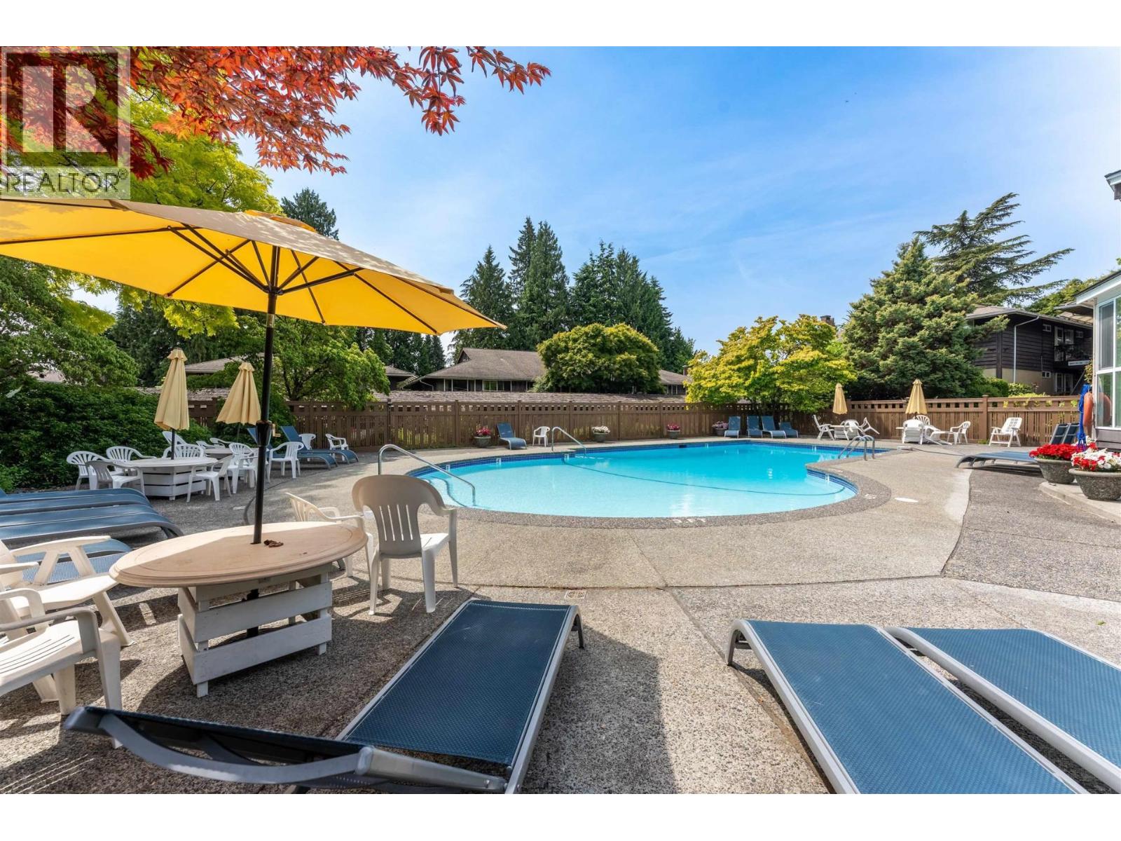 402 555 W 28th Street, North Vancouver, British Columbia  V7N 2J7 - Photo 30 - R3087042