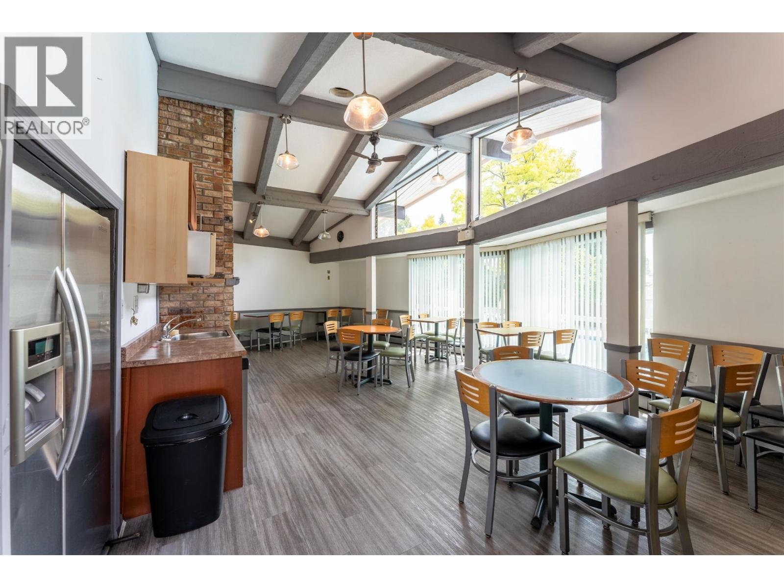 402 555 W 28th Street, North Vancouver, British Columbia  V7N 2J7 - Photo 32 - R3087042