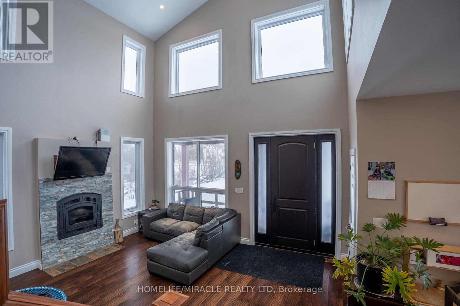 14123 Montrose Road, Niagara Falls, Ontario  L3B 5N7 - Photo 17 - X12760922