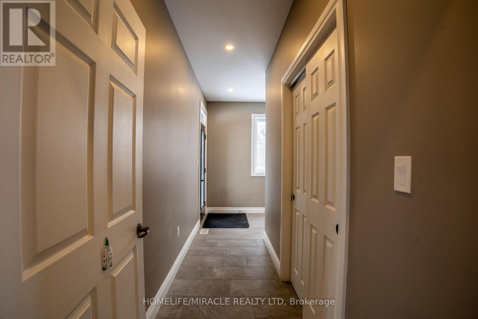 14123 Montrose Road, Niagara Falls, Ontario  L3B 5N7 - Photo 33 - X12760922