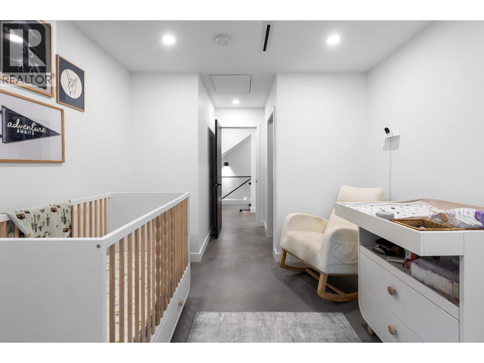 990 Seaforth Way, Port Moody, British Columbia  V3H 1P3 - Photo 25 - R3087060