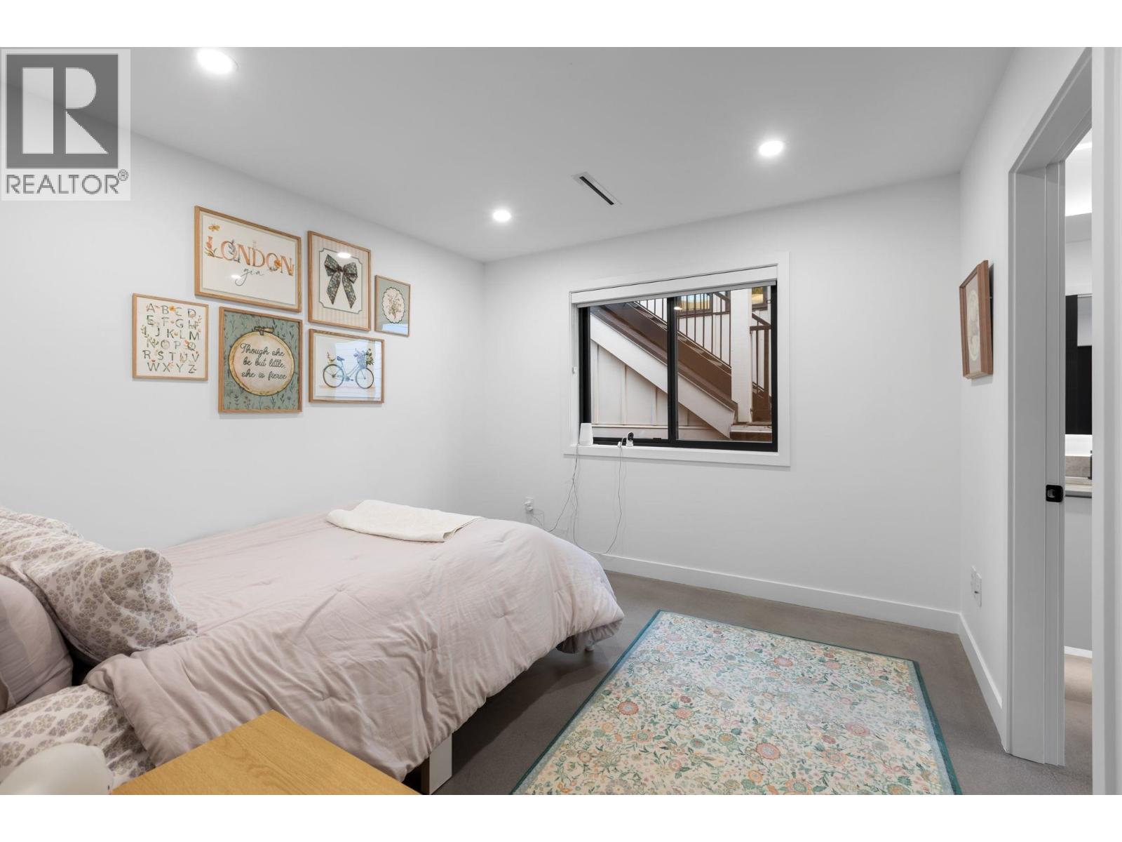 990 Seaforth Way, Port Moody, British Columbia  V3H 1P3 - Photo 27 - R3087060