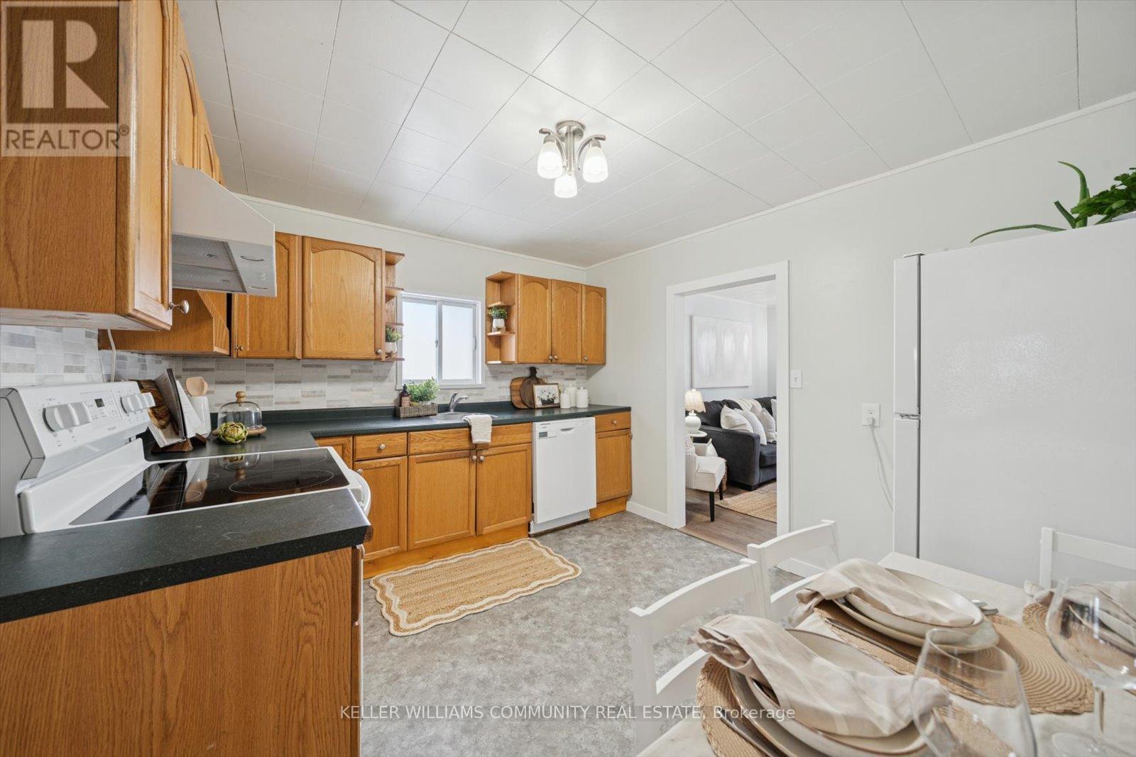 383 Margaret Street, Cobourg, Ontario  K9A 2Z6 - Photo 12 - X12763054