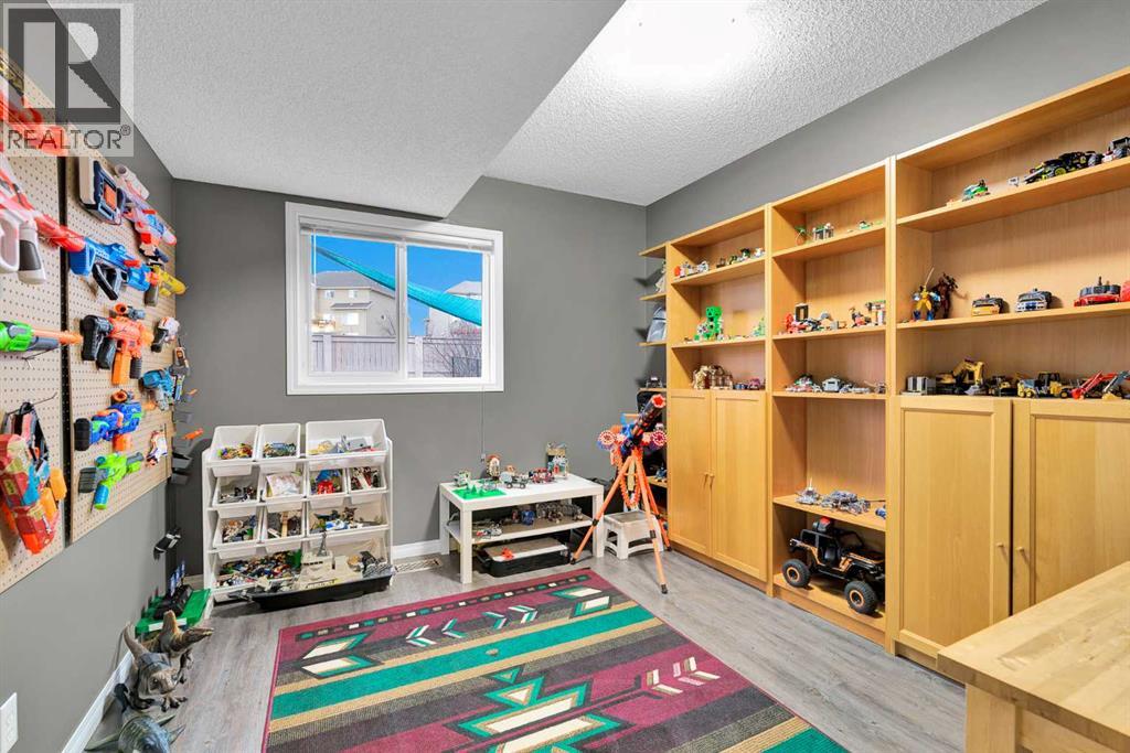 65 Sunset Heights, Cochrane, Alberta  T4C 0C7 - Photo 21 - A2283840