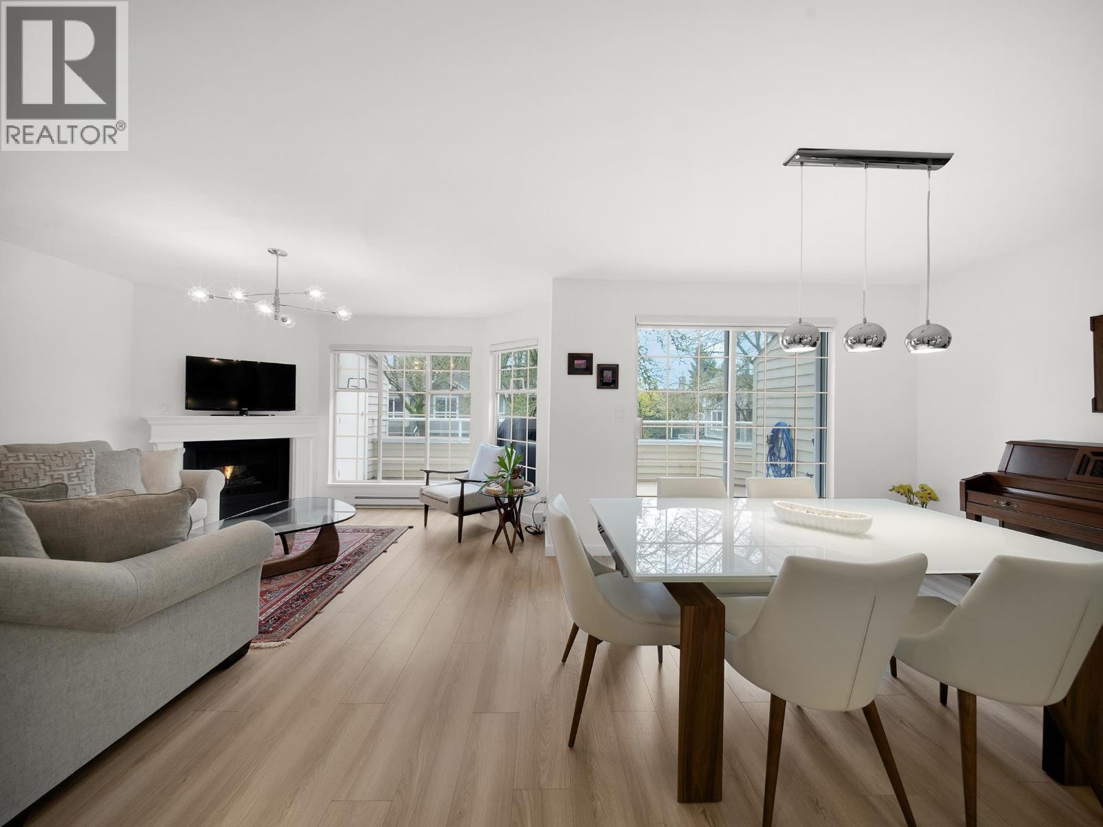 16 838 Tobruck Avenue, North Vancouver, British Columbia  V7P 1V9 - Photo 4 - R3087049