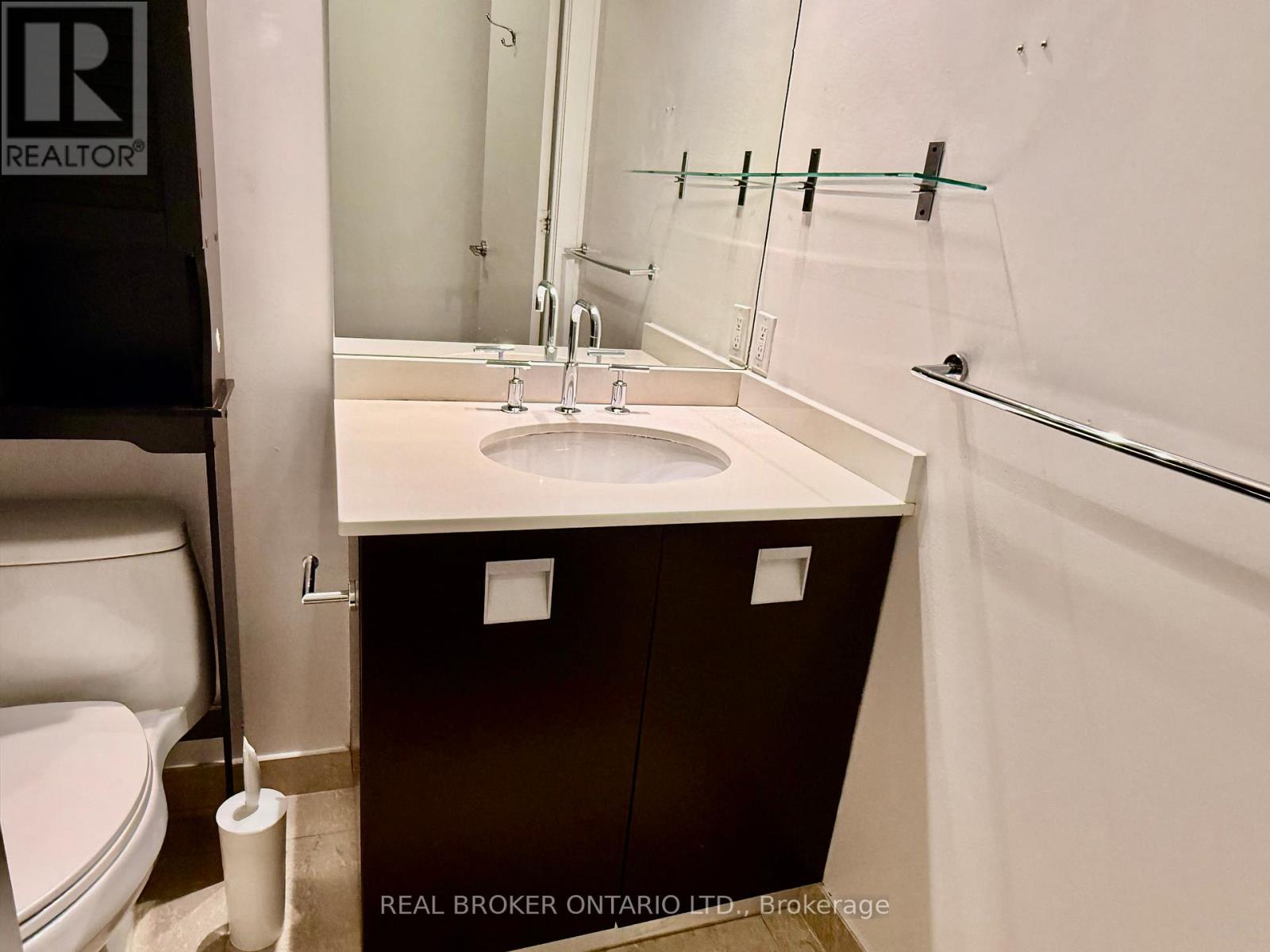 2810 - 33 Charles Street E, Toronto, Ontario  M4Y 1R9 - Photo 16 - C12763012