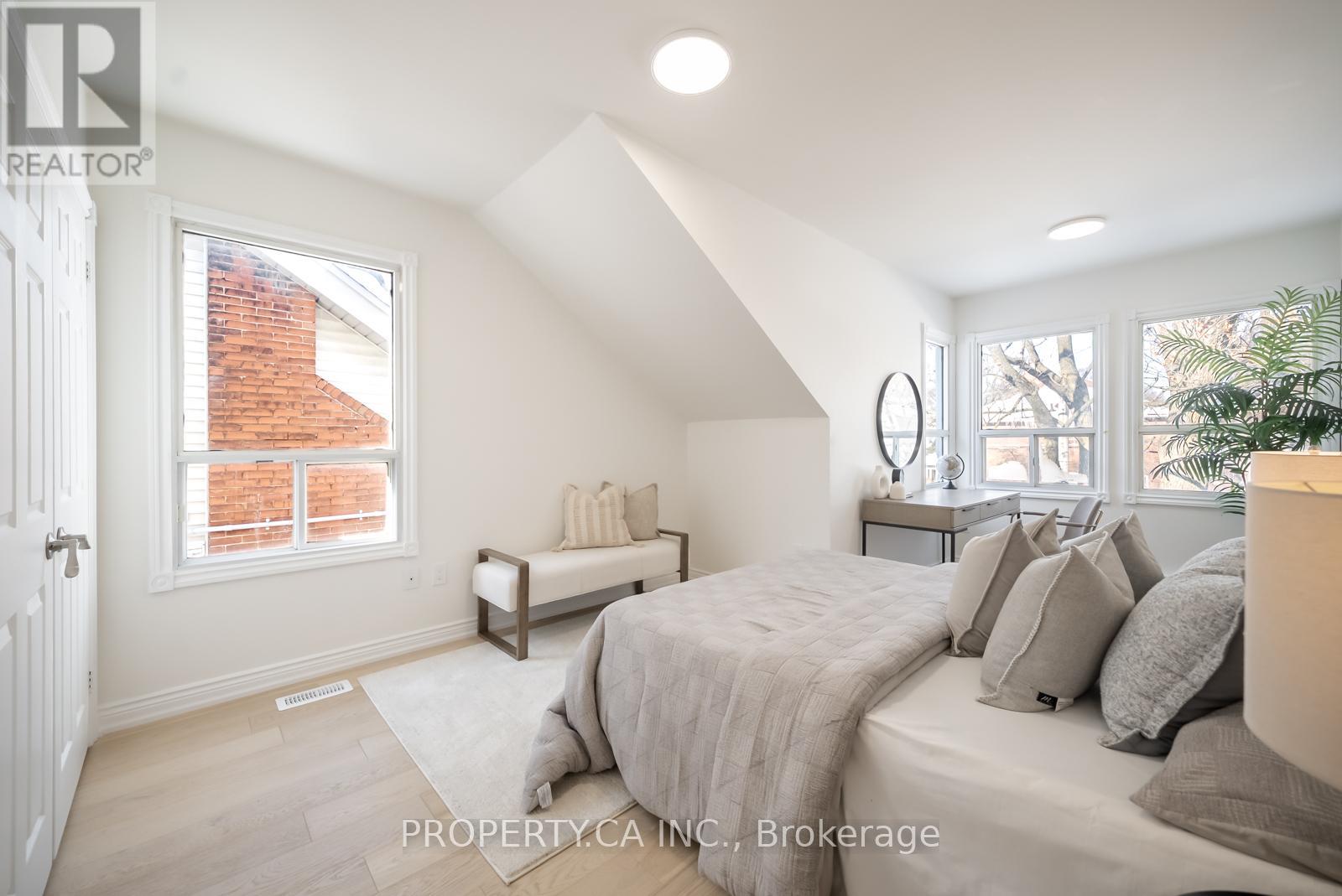 247 St Clements Avenue, Toronto, Ontario  M4R 1H3 - Photo 25 - C12763044