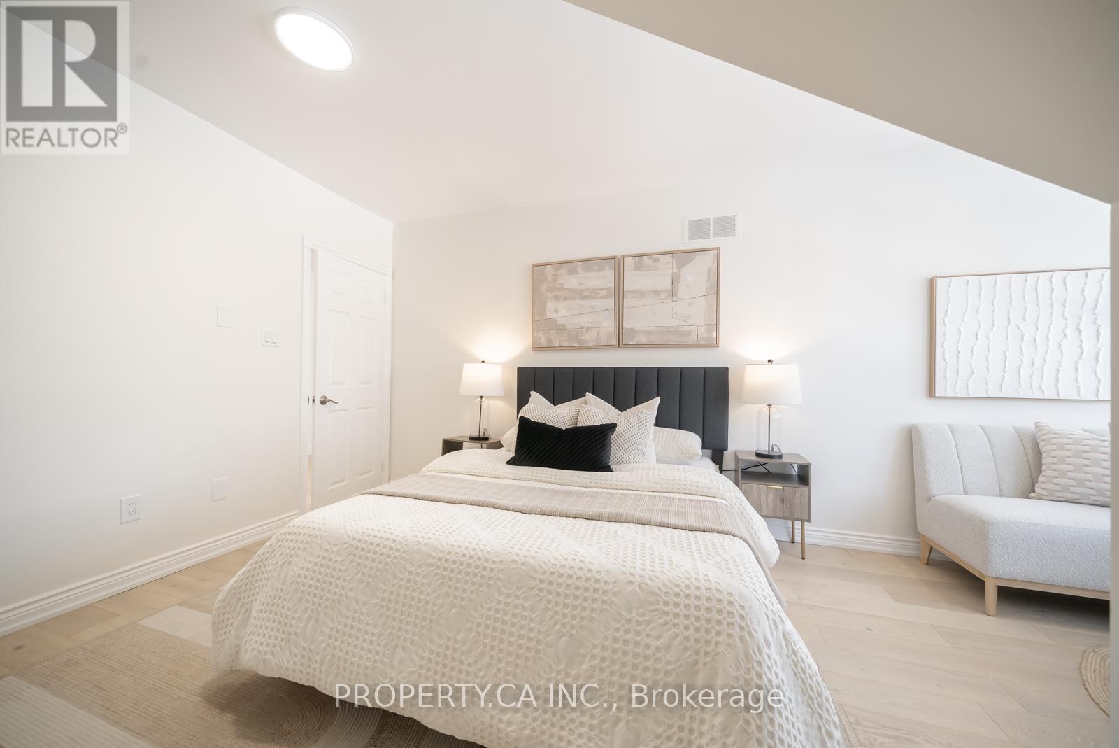 247 St Clements Avenue, Toronto, Ontario  M4R 1H3 - Photo 30 - C12763044