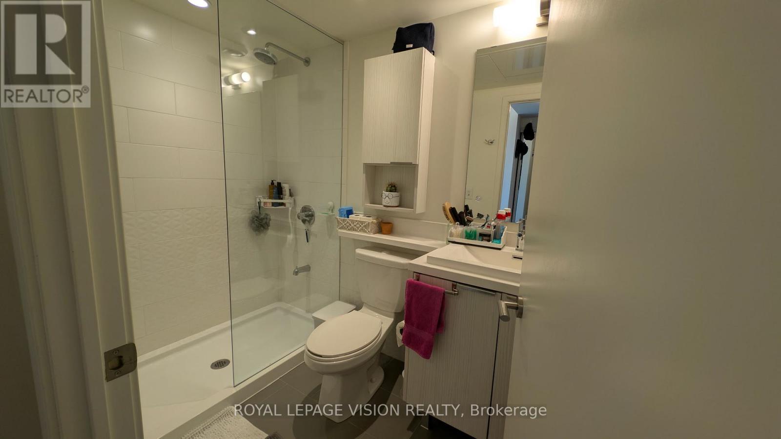 2810 - 2 Sonic Way, Toronto, Ontario  M3C 0P2 - Photo 13 - C12763056