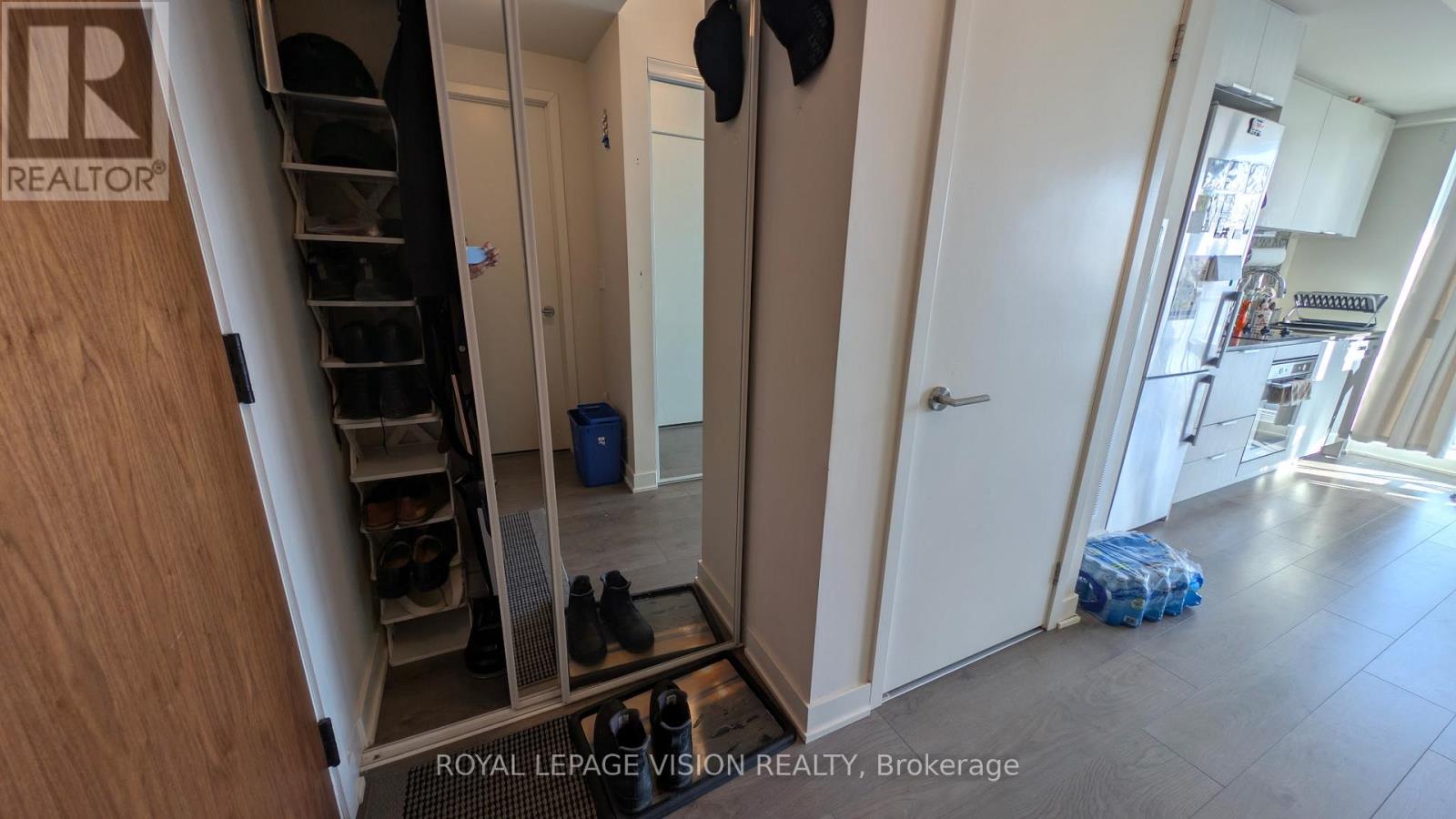 2810 - 2 Sonic Way, Toronto, Ontario  M3C 0P2 - Photo 8 - C12763056