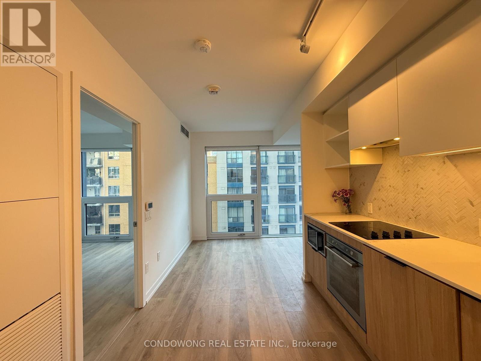 901 - 82 Dalhousie Street, Toronto, Ontario  M5B 0C5 - Photo 4 - C12763062