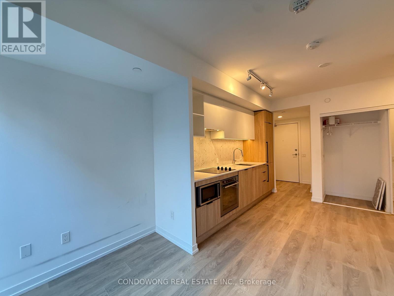 901 - 82 Dalhousie Street, Toronto, Ontario  M5B 0C5 - Photo 6 - C12763062