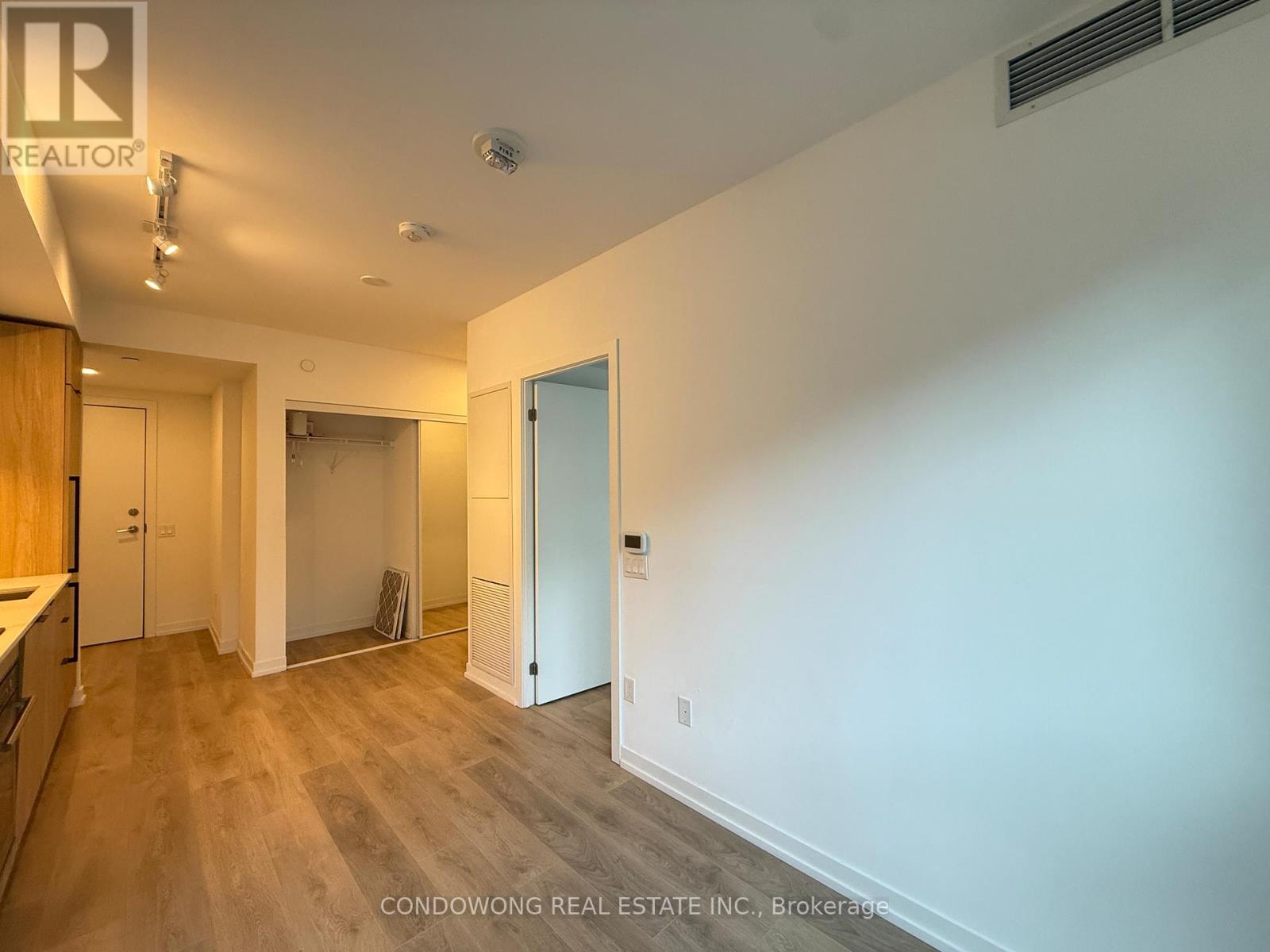 901 - 82 Dalhousie Street, Toronto, Ontario  M5B 0C5 - Photo 7 - C12763062