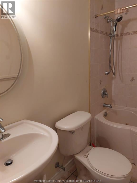 2383 Askin Avenue Unit# Lower, Windsor, Ontario  N9E 4Y2 - Photo 4 - 26002676