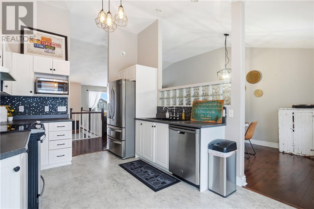 70 Trailview Drive, Sudbury, Ontario  P3E 6M2 - Photo 10 - 2126286