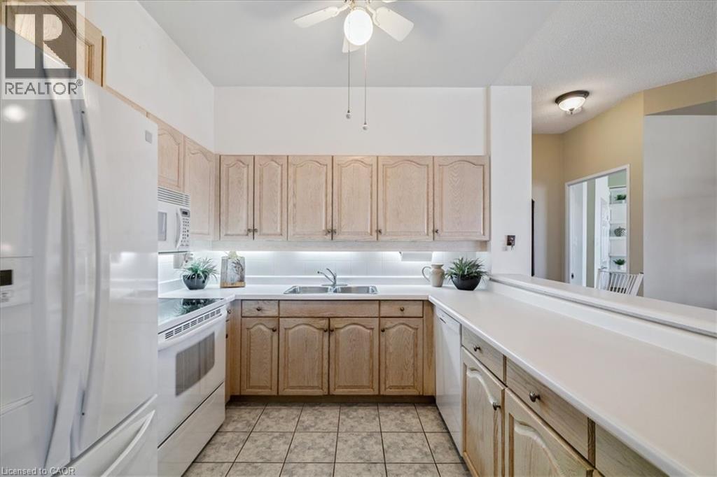 2511 Lakeshore Road W Unit# 317, Oakville, Ontario  L6L 6L9 - Photo 12 - 40803319