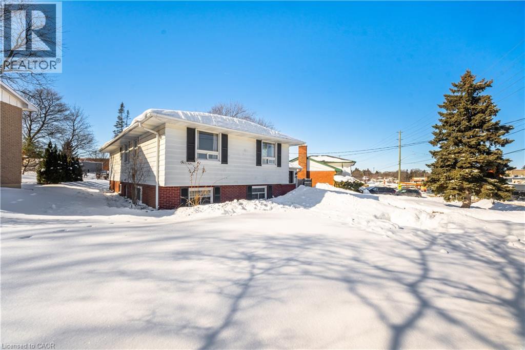 290 Lincoln Road, Waterloo, Ontario  N2J 2P5 - Photo 3 - 40803288