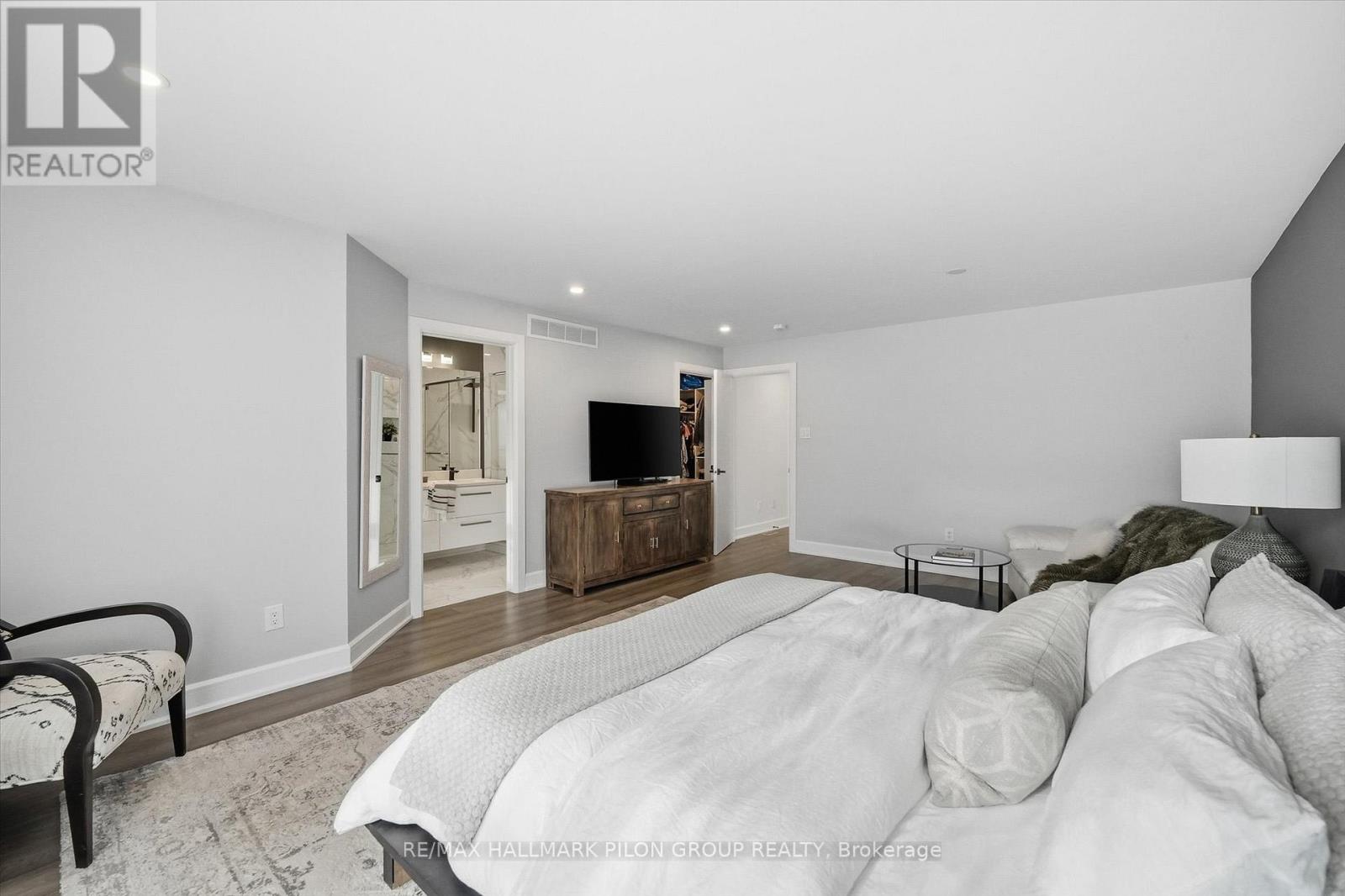 559 Mutual Street, Ottawa, Ontario  K1K 1C5 - Photo 17 - X12760808