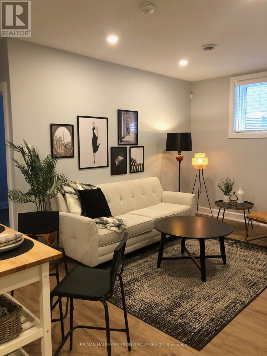 559 Mutual Street, Ottawa, Ontario  K1K 1C5 - Photo 29 - X12760808