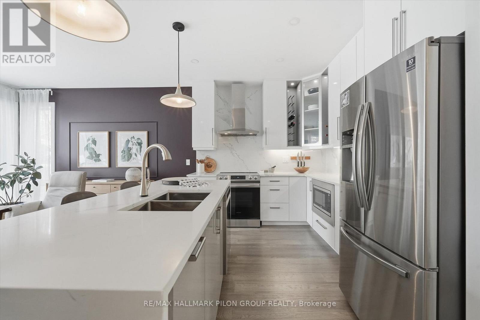 559 Mutual Street, Ottawa, Ontario  K1K 1C5 - Photo 9 - X12760808