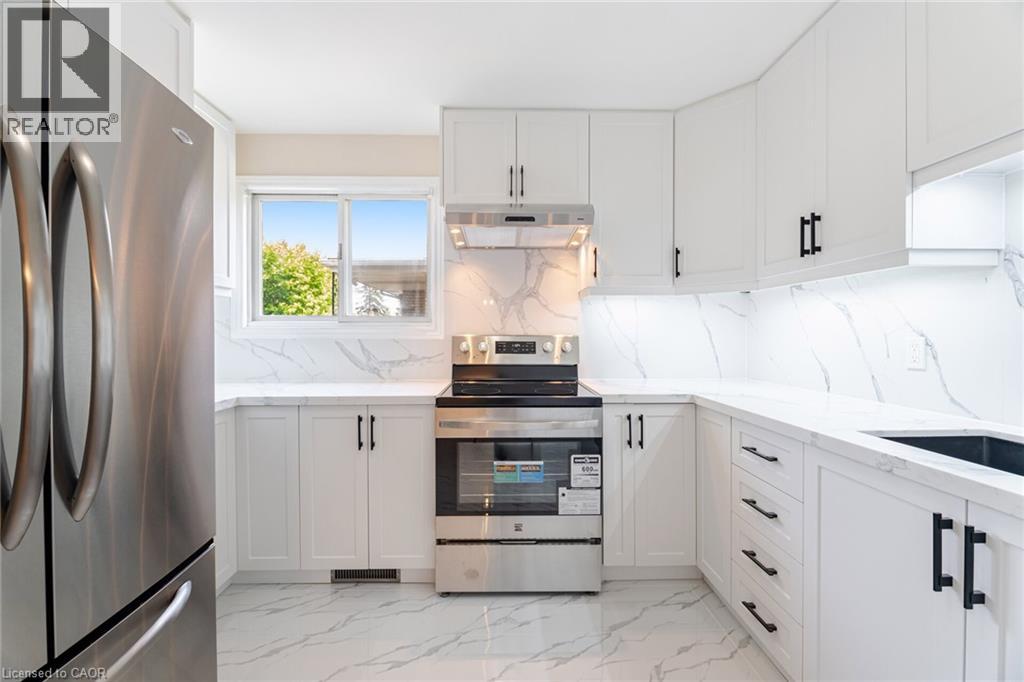 50 Albemarle Street, Brantford, Ontario  N3S 4N6 - Photo 8 - 40796942