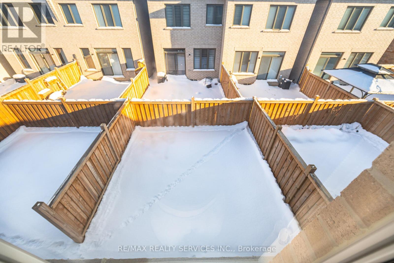 127 Adventura Road, Brampton, Ontario  L7A 5A7 - Photo 32 - W12762962