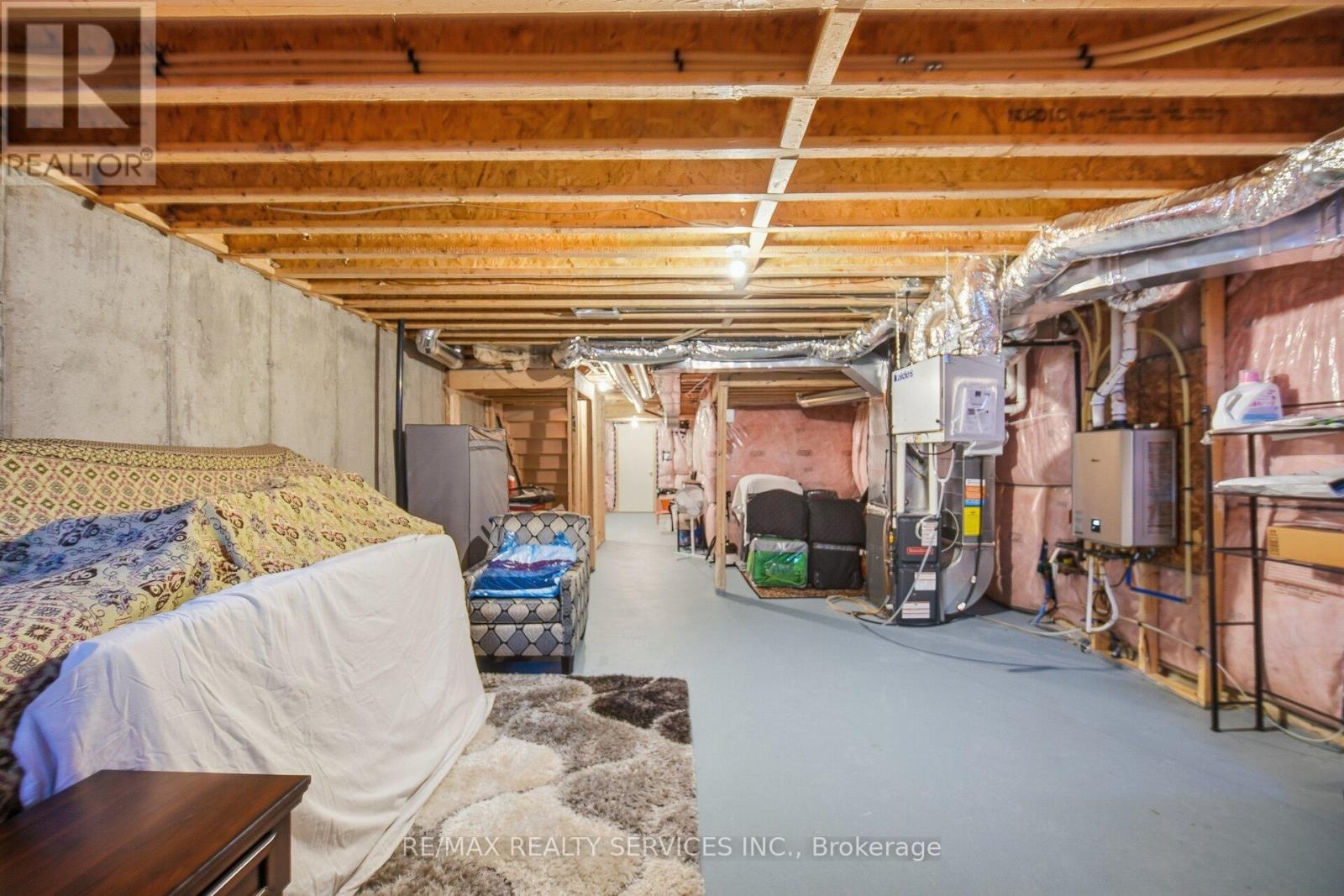 127 Adventura Road, Brampton, Ontario  L7A 5A7 - Photo 37 - W12762962