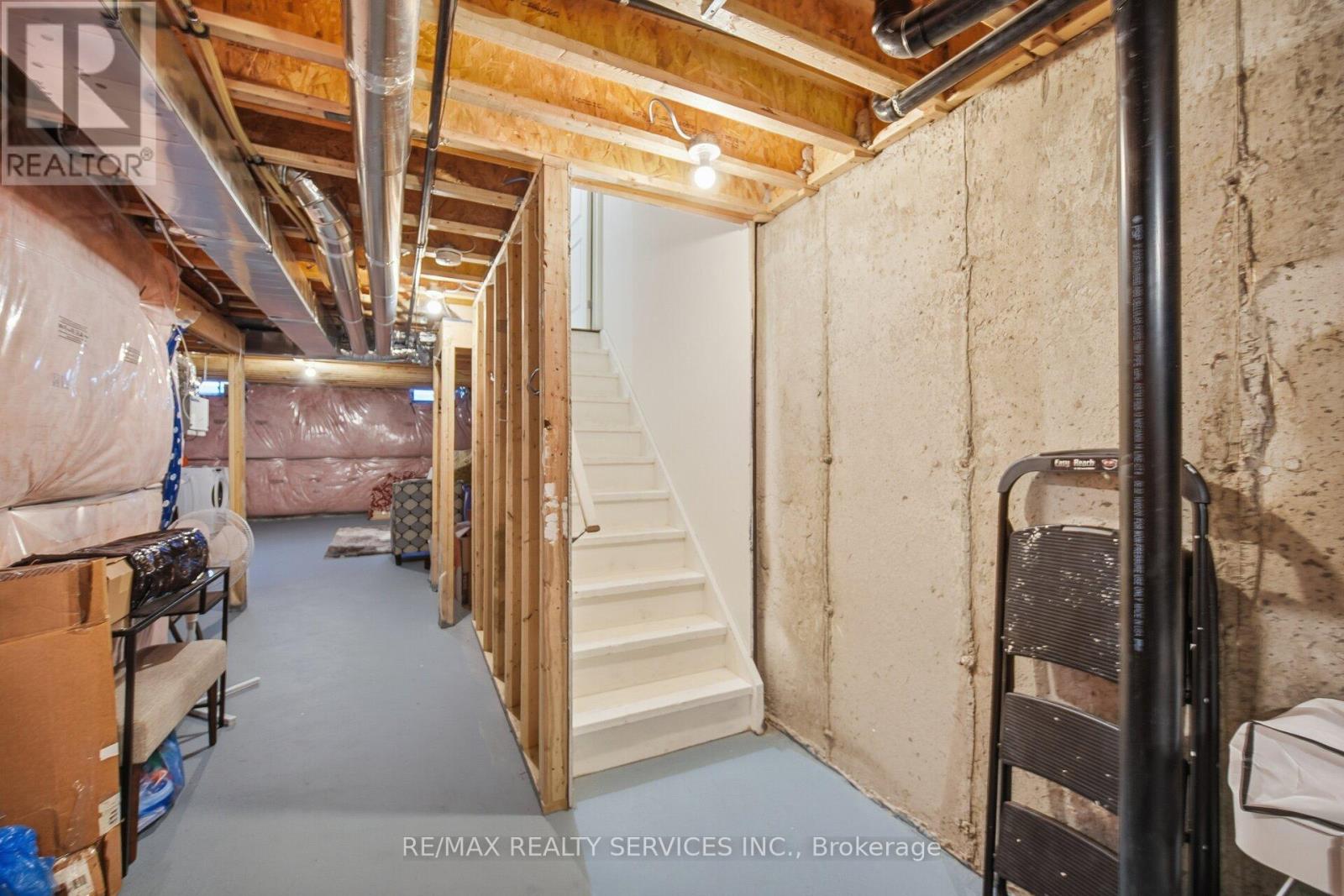 127 Adventura Road, Brampton, Ontario  L7A 5A7 - Photo 38 - W12762962