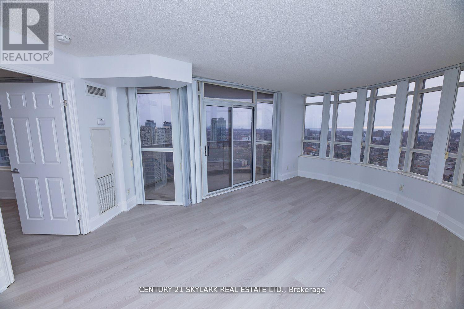 2311 - 3880 Duke Of York Boulevard, Mississauga, Ontario  L5B 4M7 - Photo 17 - W12762986