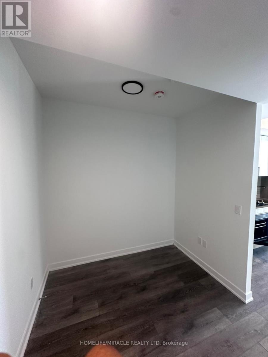 1205 - 1007 The Queensway, Toronto, Ontario  M8Z 0C6 - Photo 12 - W12763020