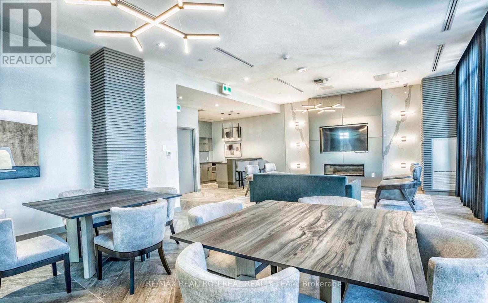 2410 - 50 Thomas Riley Road, Toronto, Ontario  M9B 0E4 - Photo 19 - W12763068